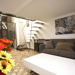 Monti Holiday House
